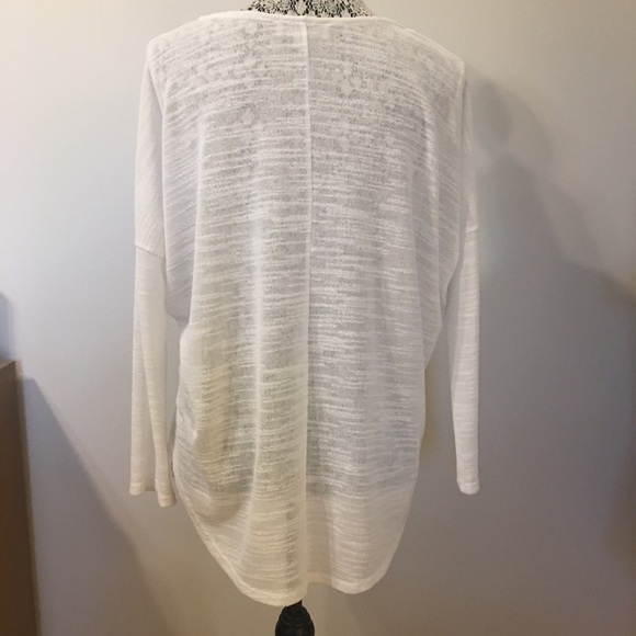 olive AND OAK scoop neck drop shoulder top - Picture 4 of 7